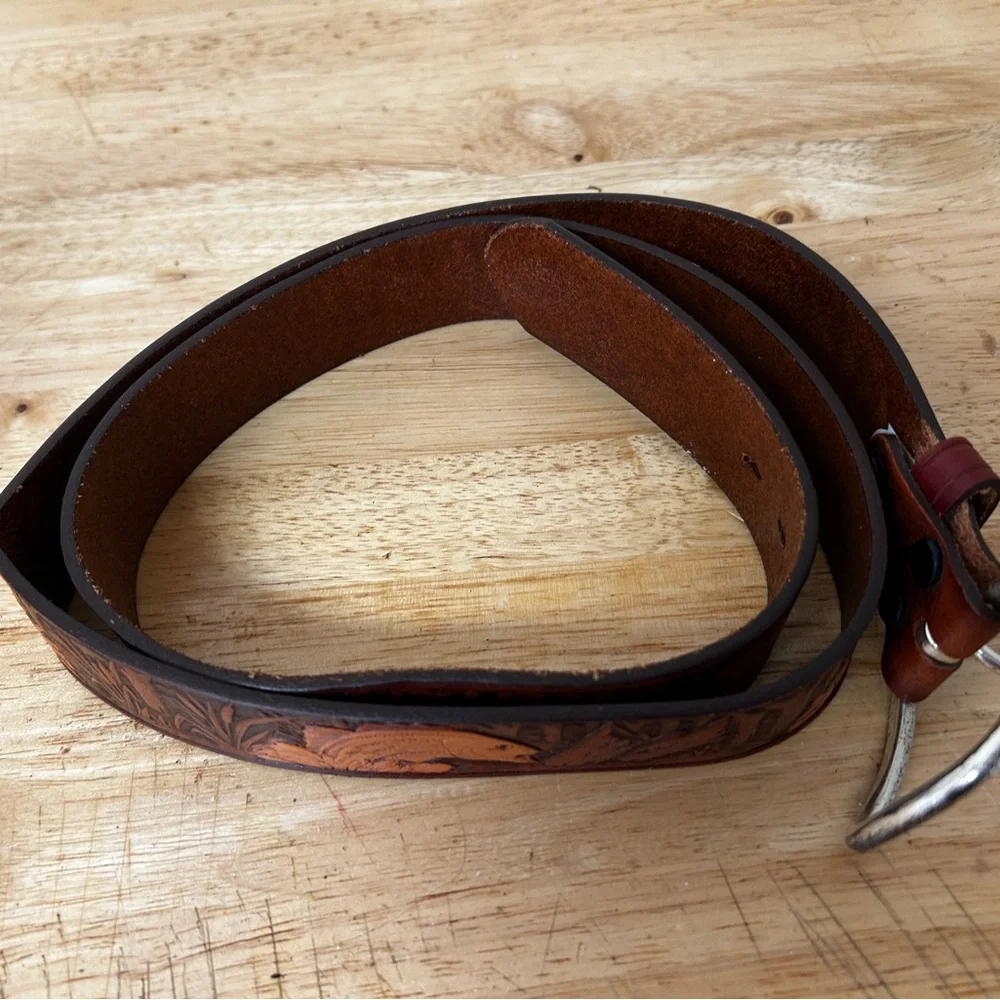 Vintage Anglers dream Bass fisherman genuine Chambers Brown Leather Belt‎